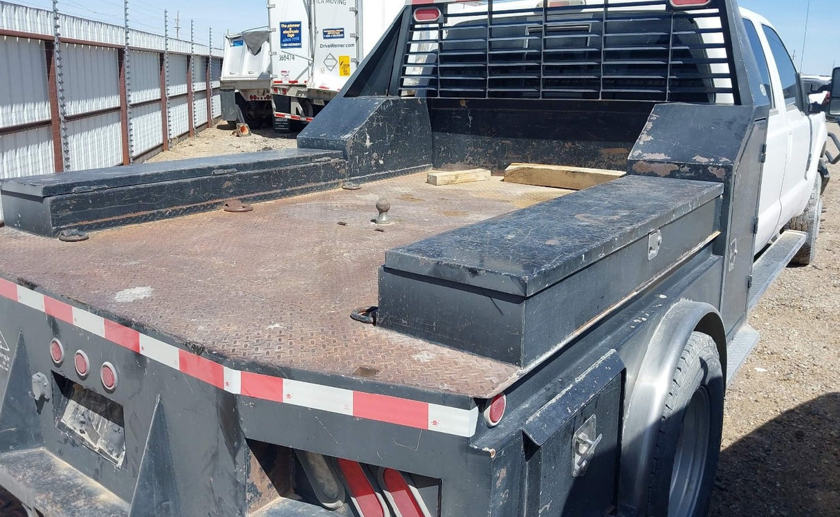 2014 Ford F-350 Super Duty Lariat 6.7L Power Stroke CCLB 4x4 Dually - FULL PART OUT