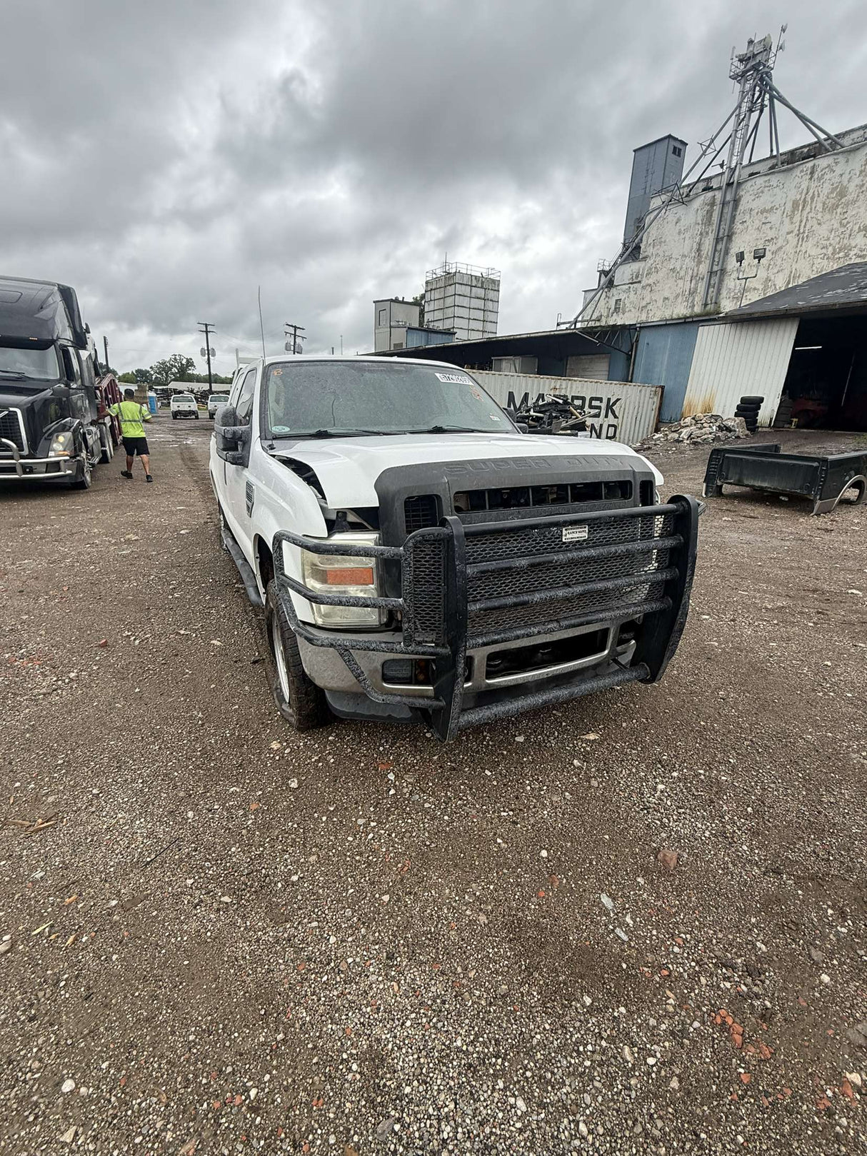 2010 Ford F-250 Extended Cab 6.5ft Short Bed Super Duty 5.4L triton 4x4 - FULL PART OUT