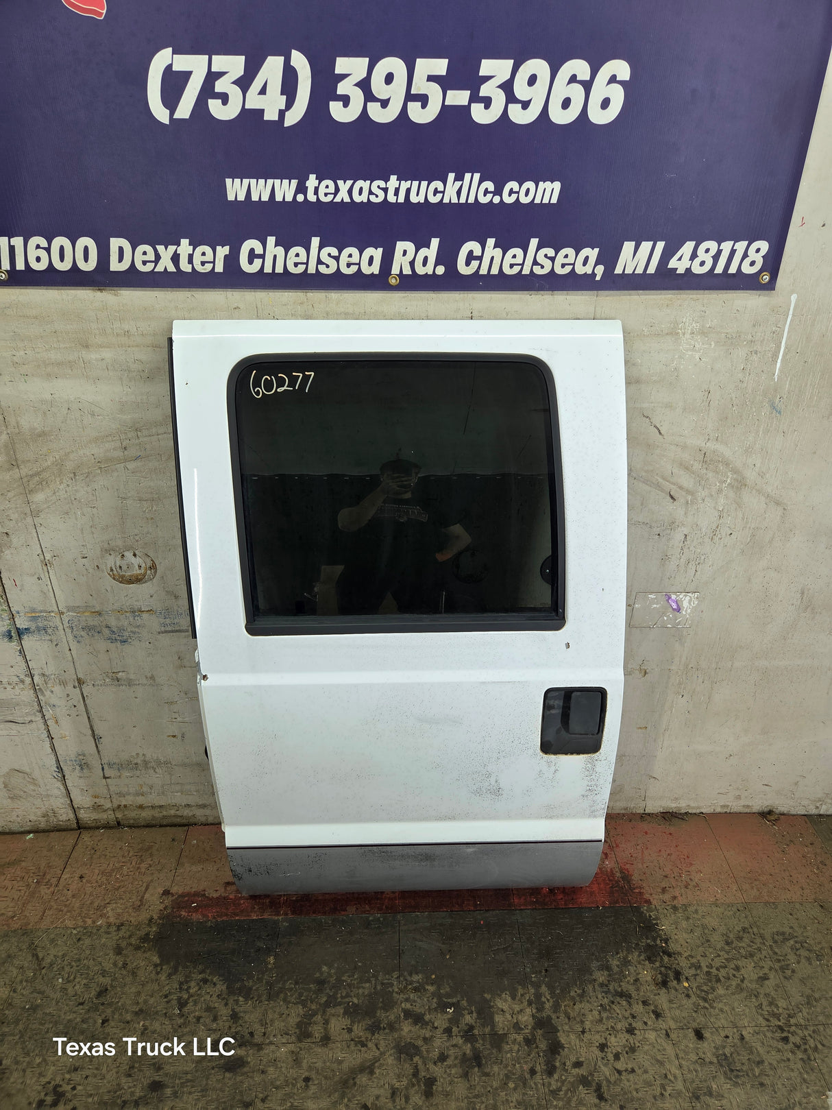 1999-2011 Ford Super Duty LH Driver Side Rear Crew Cab Door F250 F350 F450 F550