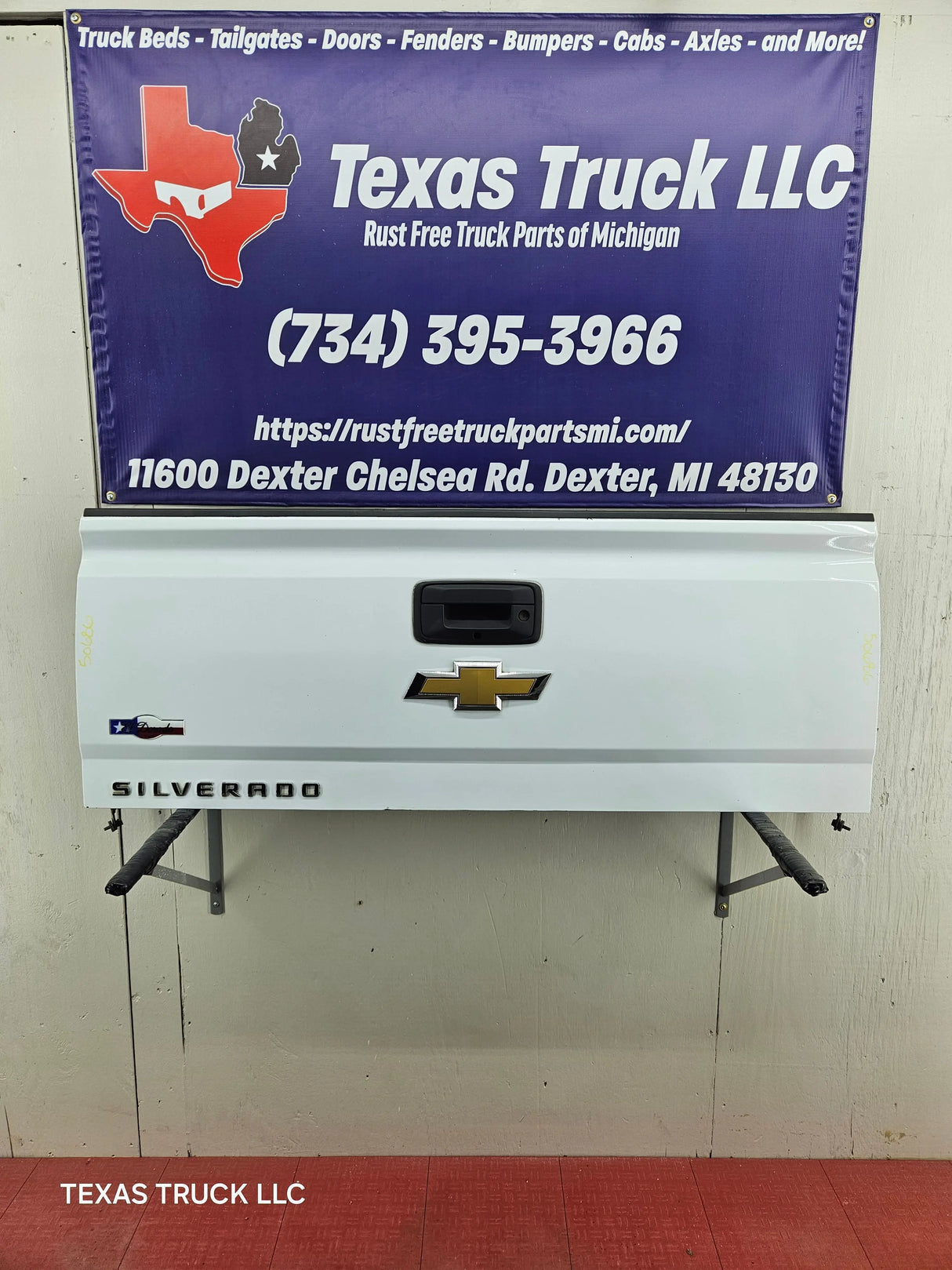 2014-2019 Chevrolet / GMC Tailgate Texas Truck LLC