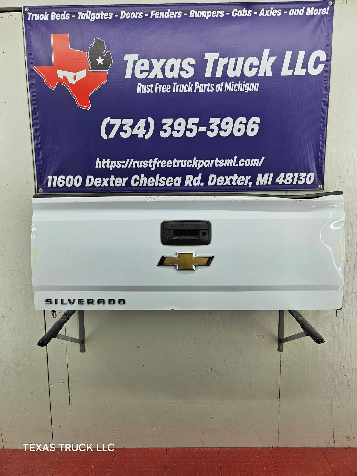 2014-2019 Chevrolet / GMC Tailgate Texas Truck LLC