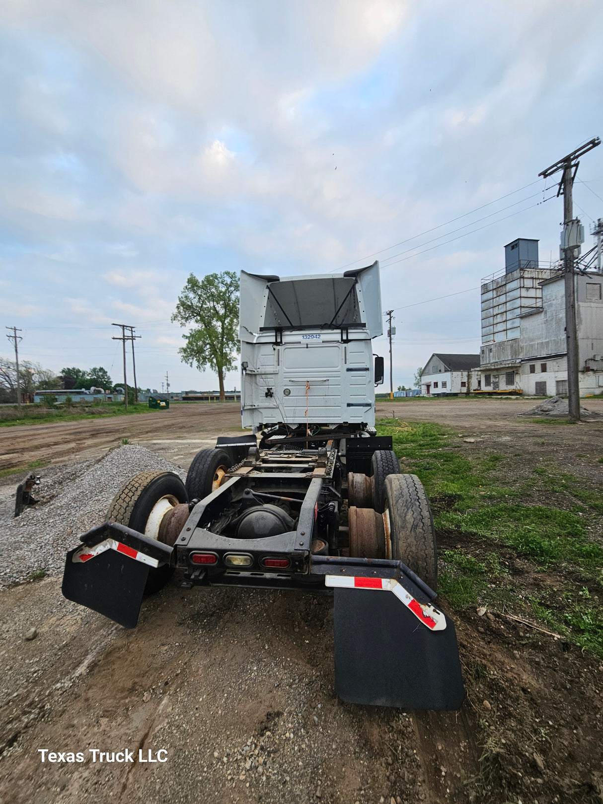 2014 Volvo VNM T/A Sleeper Truck Tractor -FULL PART OUT Texas Truck LLC