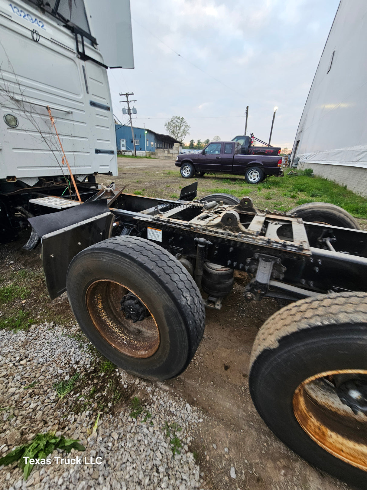 2014 Volvo VNM T/A Sleeper Truck Tractor -FULL PART OUT Texas Truck LLC