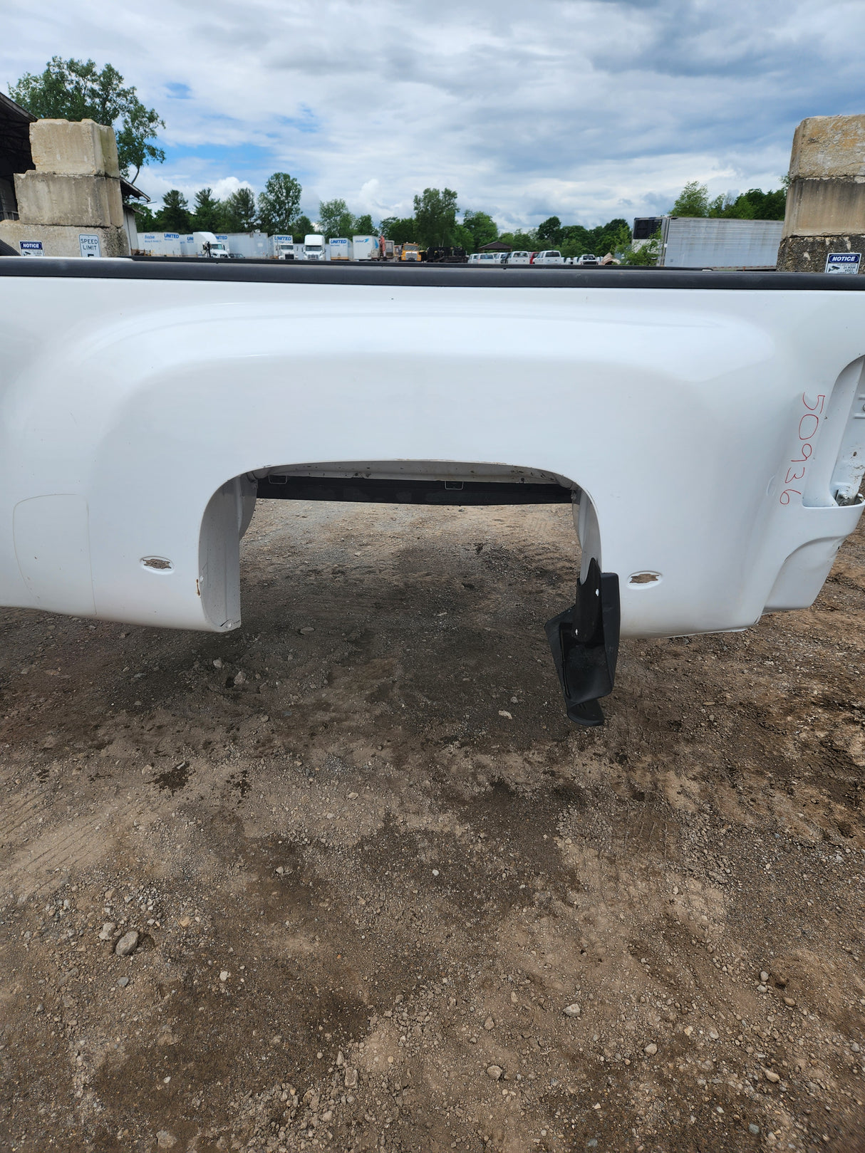 2007-2013 Chevrolet Silverado / GMC Sierra 3500 HD Dually 8' Long Bed Texas Truck LLC