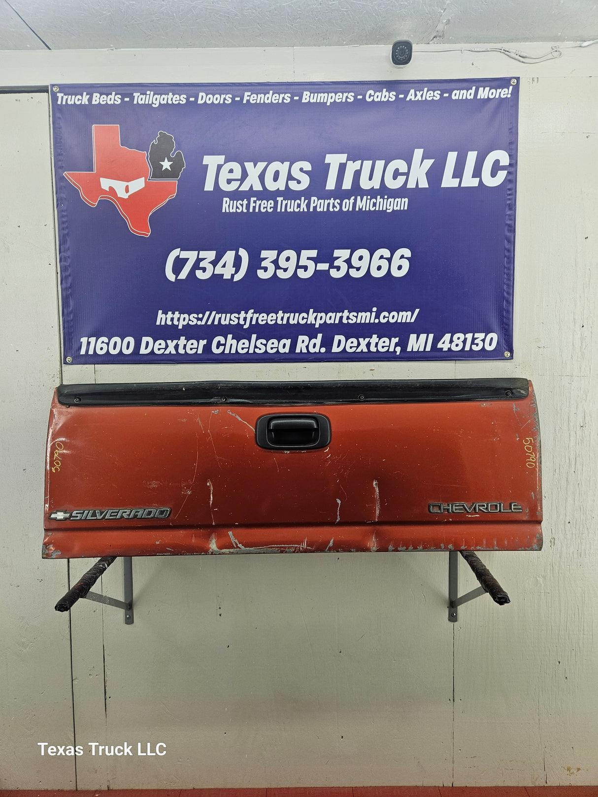 1999-2007 Chevrolet Silverado / GMC Sierra 1500 2500 3500 Tailgate