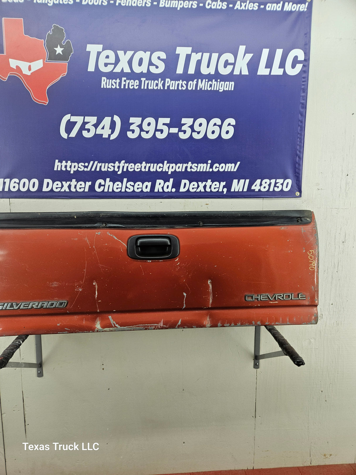 1999-2006 Chevrolet Silverado / GMC Sierra 1500 2500 3500 Tailgate