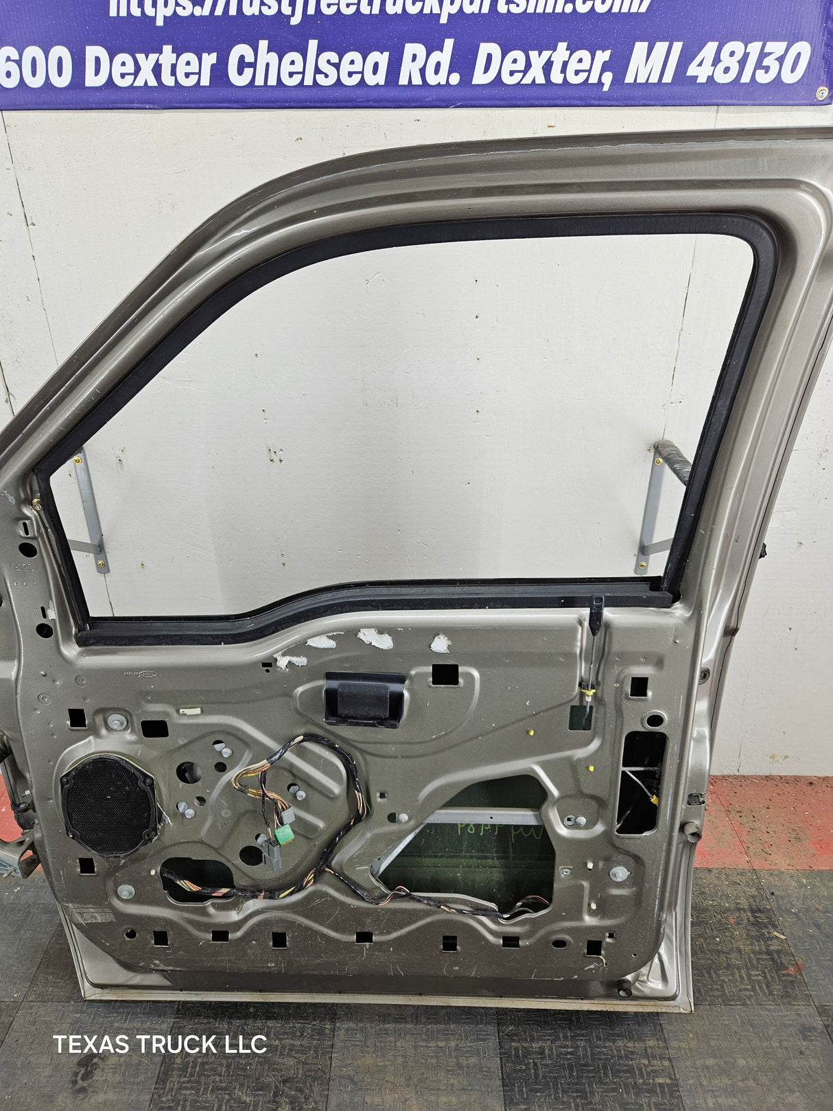 1999-2016 Ford Super Duty Front Passenger Door F250 F350 F450 F550 Texas Truck LLC