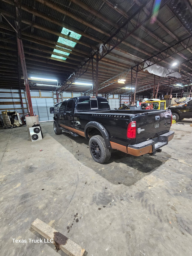 2008 Ford F-350 Super Duty Harley-Davidson Edition 6.4L Power Stroke - FULL PART OUT Texas Truck LLC