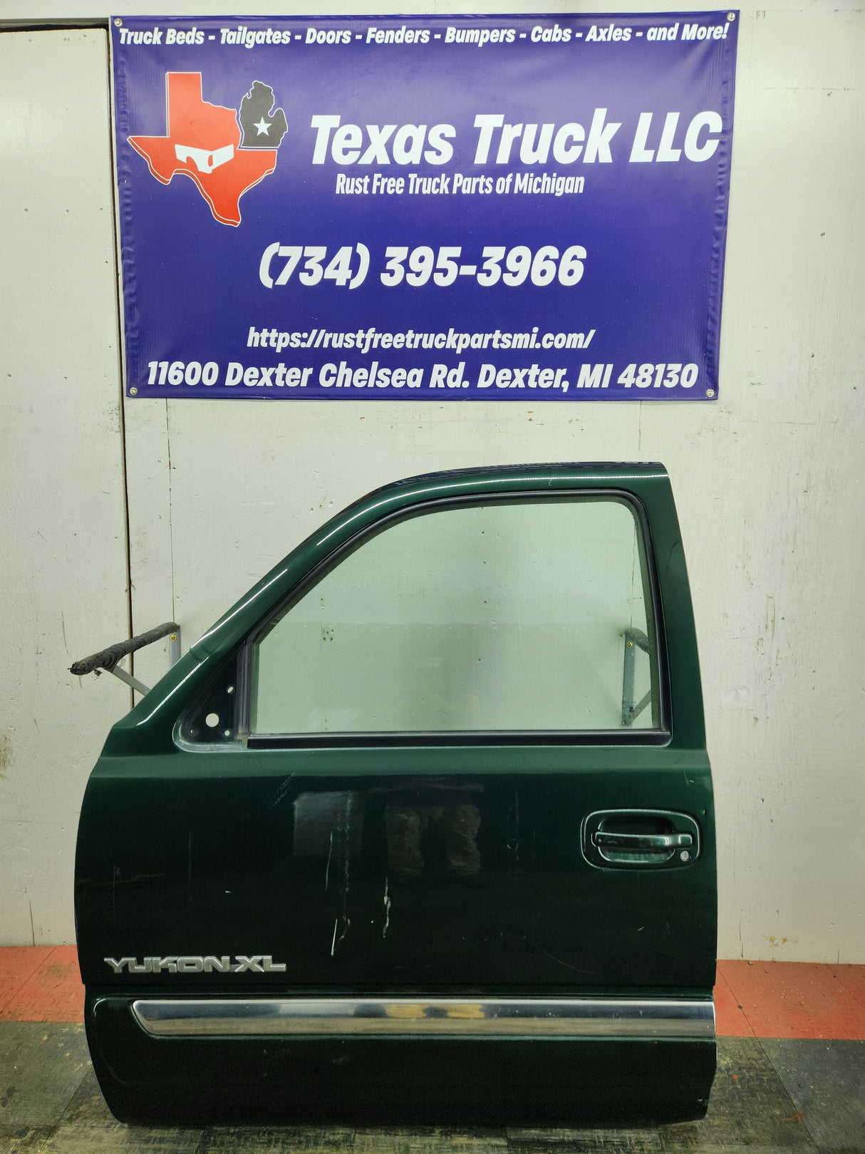 1999-2006 Chevrolet Silverado / GMC Sierra 1500 2500 3500 HD Front Driver Door LH Texas Truck LLC