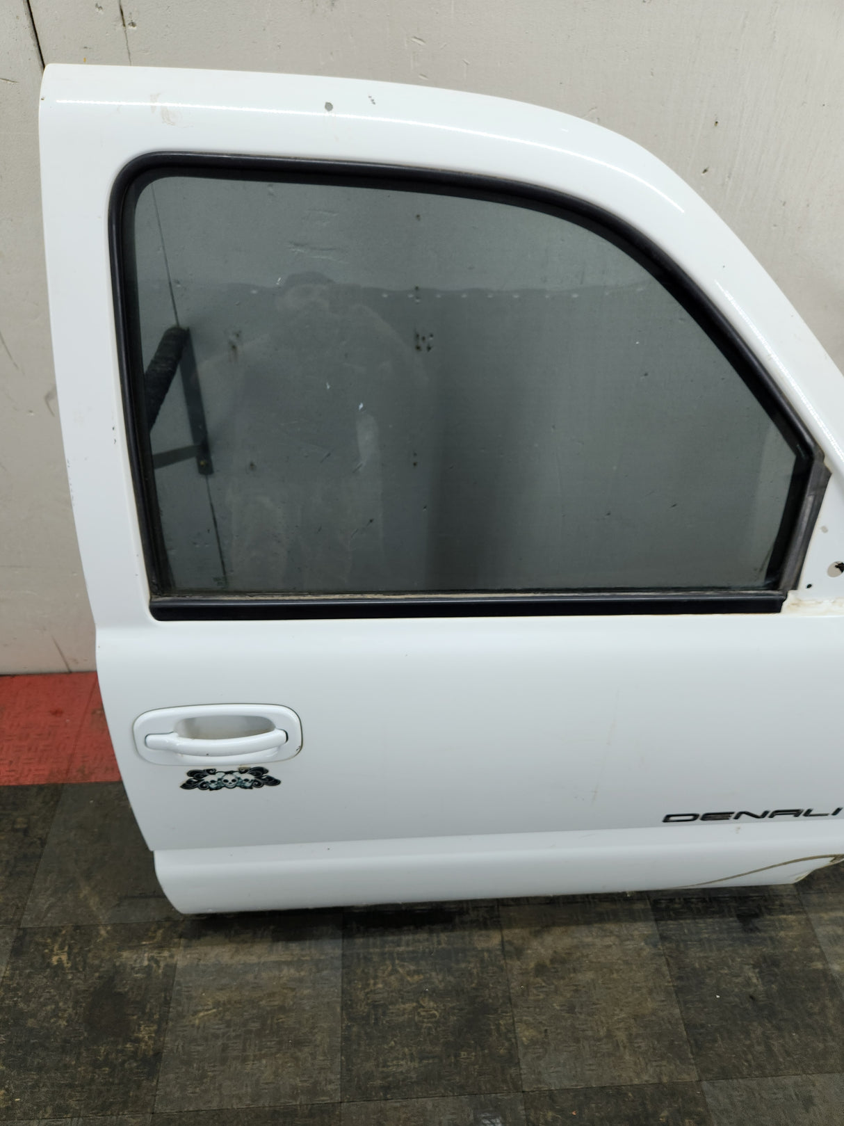 1999-2006 Chevrolet Silverado / GMC Sierra 1500 2500 3500 HD Front Passenger Door RH Texas Truck LLC