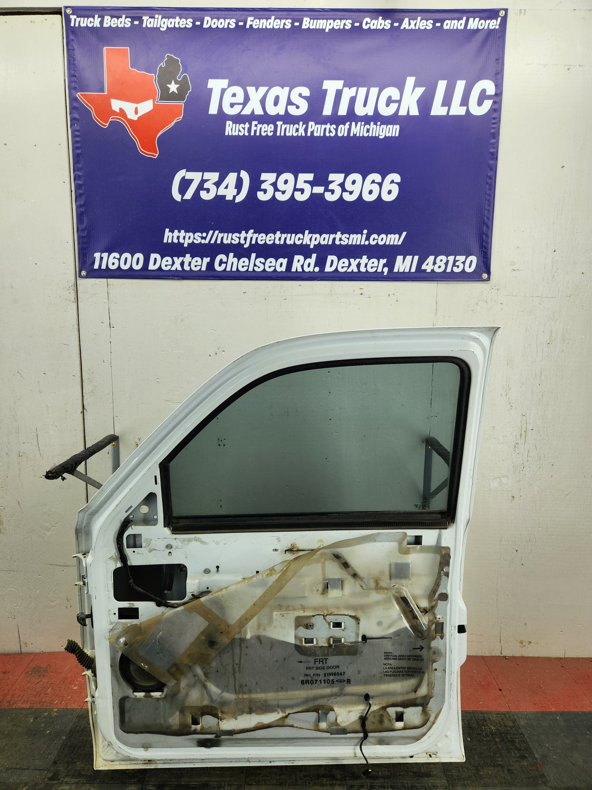 1999-2006 Chevrolet Silverado / GMC Sierra 1500 2500 3500 HD Front Passenger Door RH Texas Truck LLC