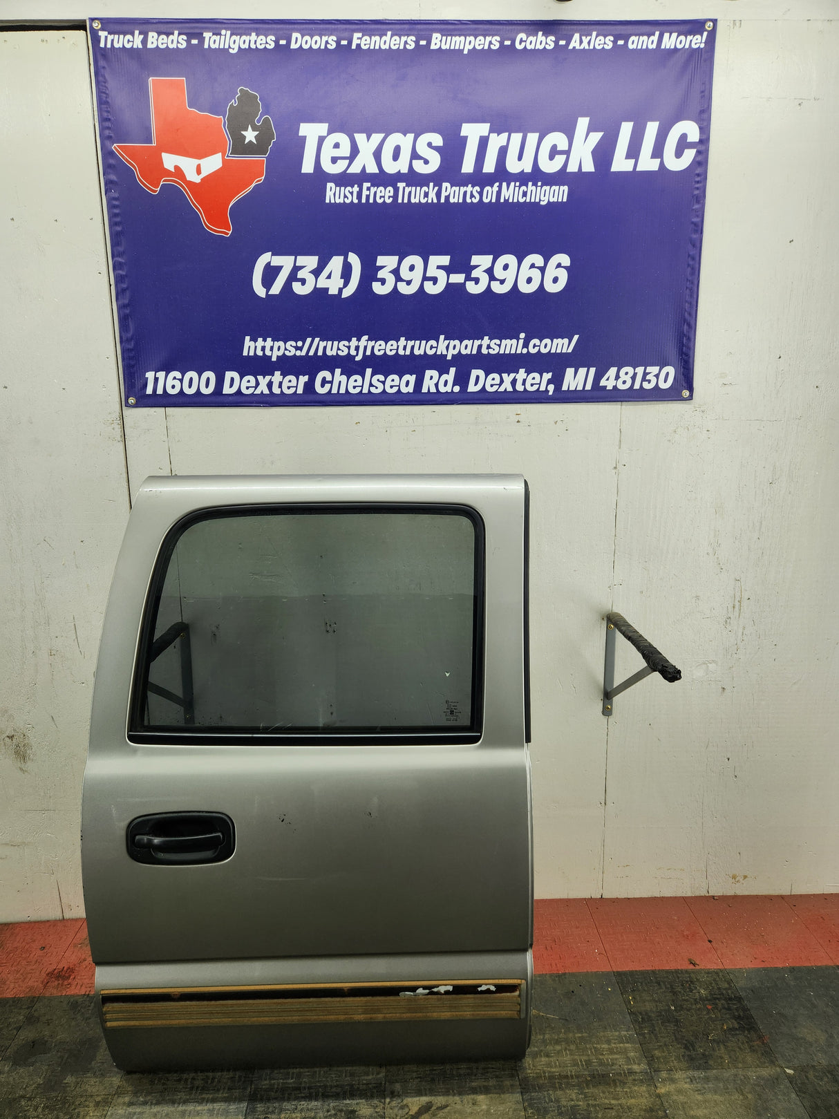 1999-2006 Chevrolet Silverado / GMC Sierra 1500 2500 3500 HD Passenger side Crew Cab rear door