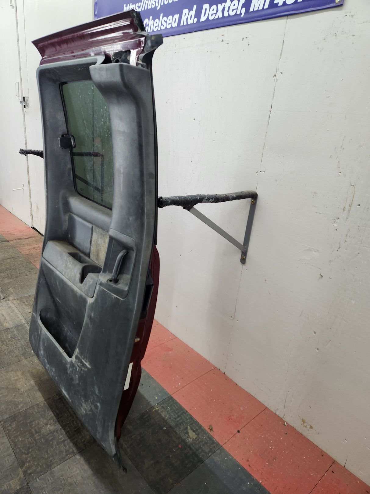 1999-2006 Chevrolet Silverado / GMC Sierra 1500 2500 3500 HD Driver side Extended Cab rear door