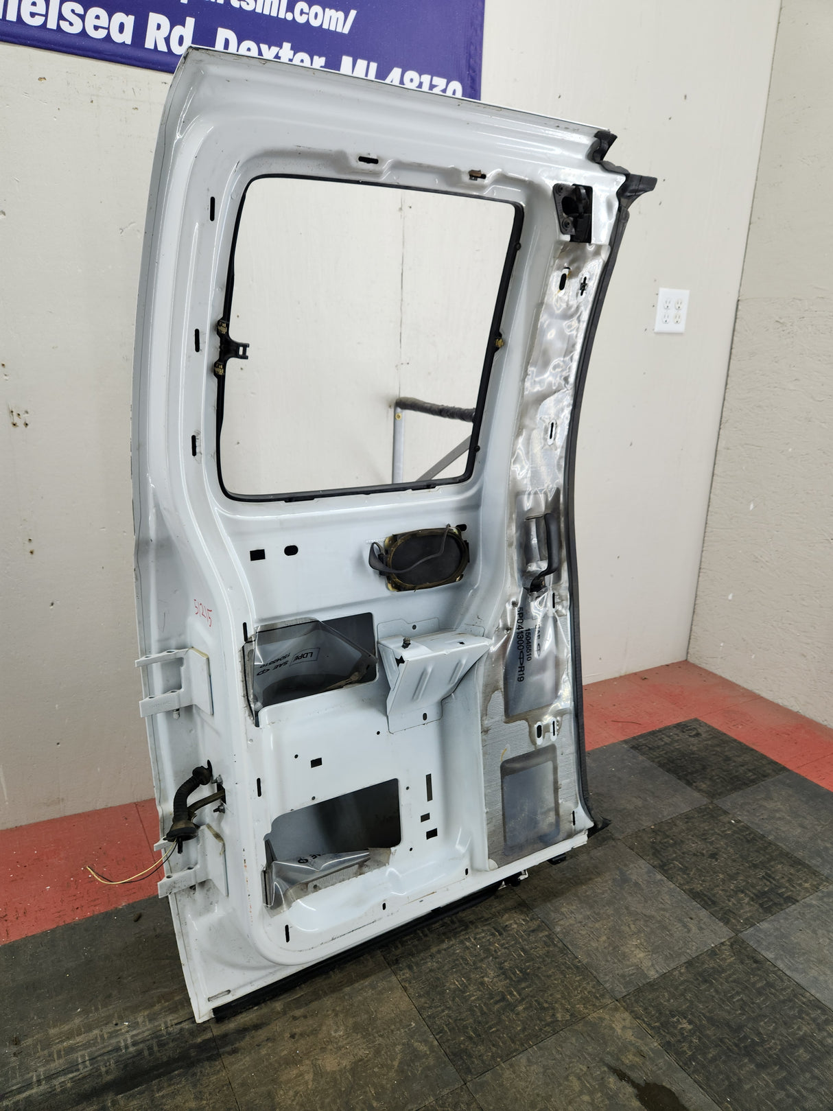 1999-2006 Chevrolet Silverado / GMC Sierra 1500 2500 3500 HD Driver side Extended Cab rear door