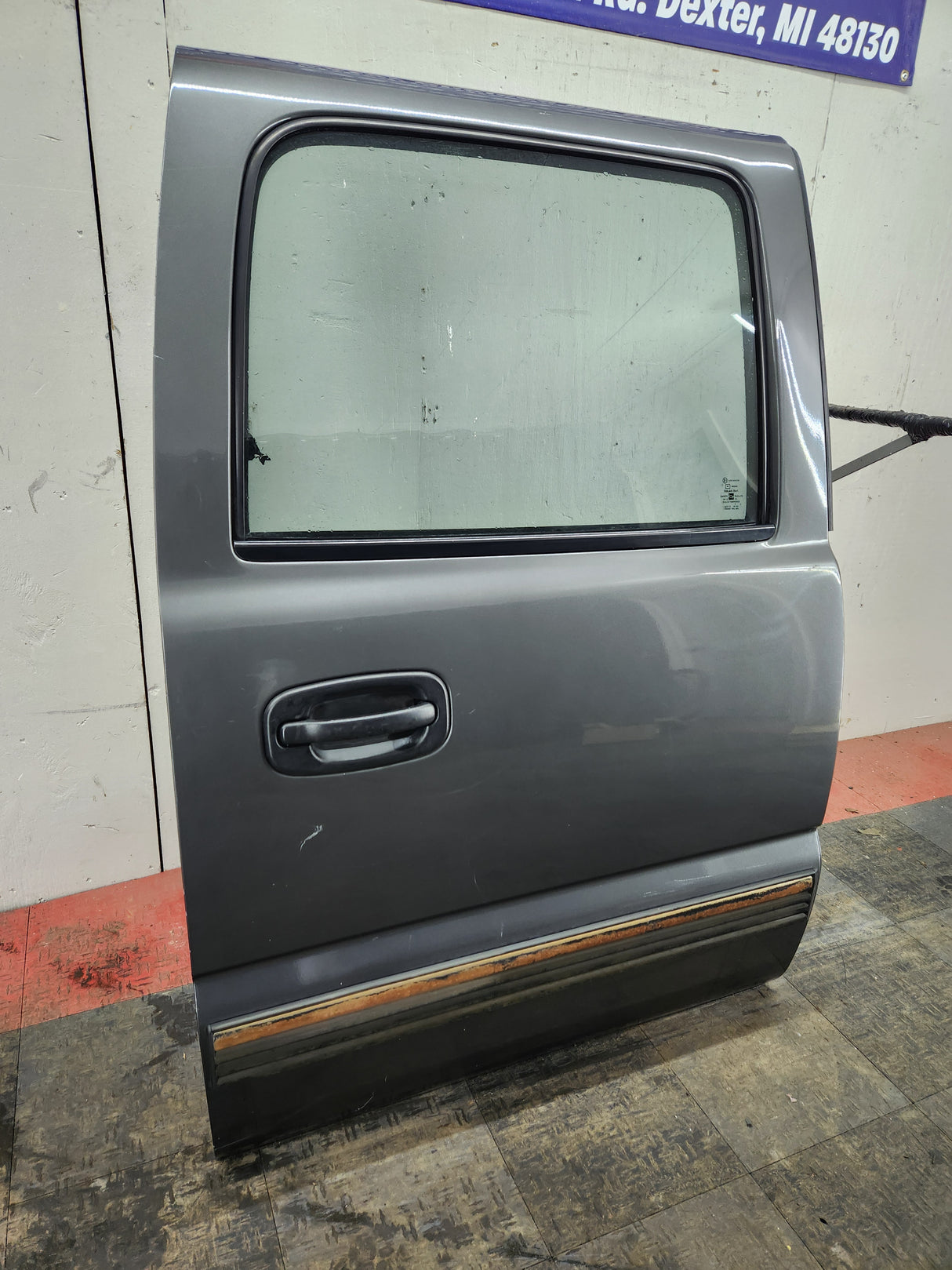 1999-2006 Chevrolet Silverado / GMC Sierra 1500 2500 3500 HD Passenger side Crew Cab rear door