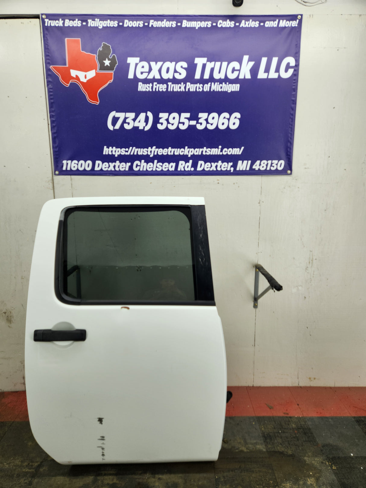 2004-2015 Nissan Titan Rear Crew Cab Passenger Side Door