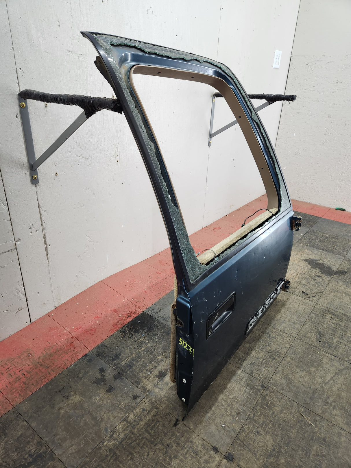 1992-1999 Chevrolet Suburban RH Passenger Trunk Door