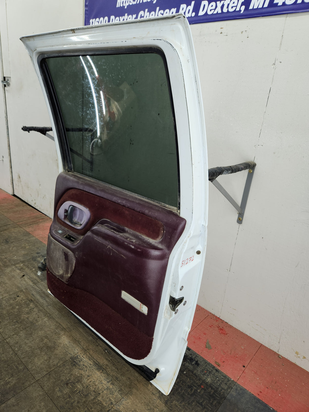 1992-1999 Chevrolet K1500 K2500 K3500 RH Rear Passenger Door