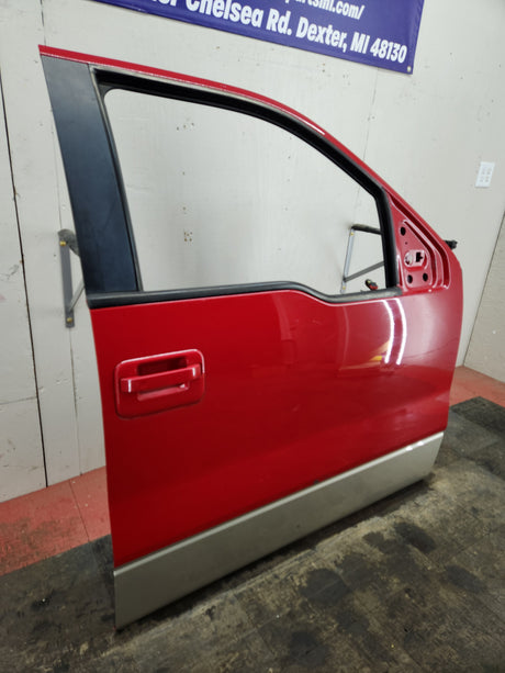 2009-2014 Ford F150 RH Passenger Side Front Door