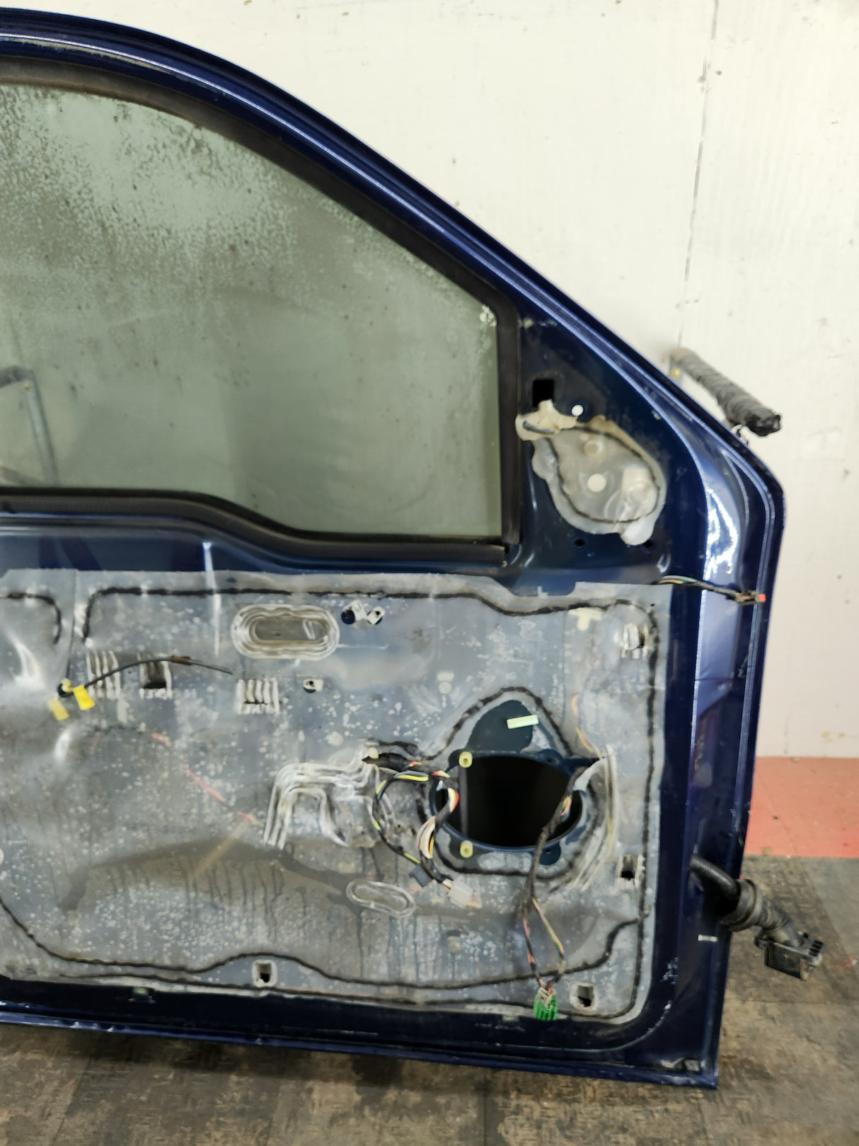 2004-2008 Ford F150 Driver Front Door