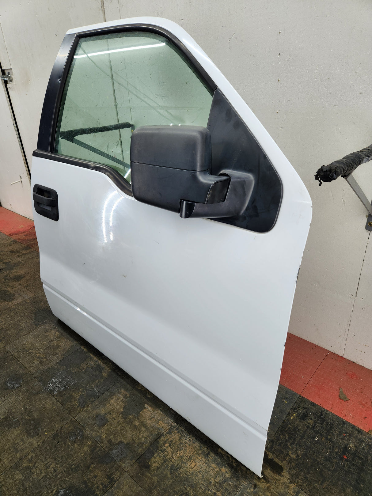 2004-2008 Ford F150 Passenger Front Door