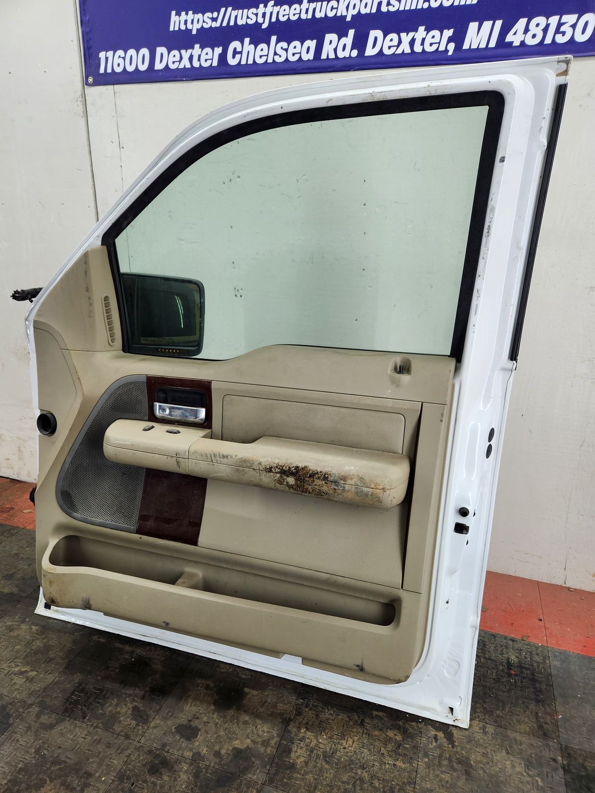 2004-2008 Ford F150 Passenger Front Door