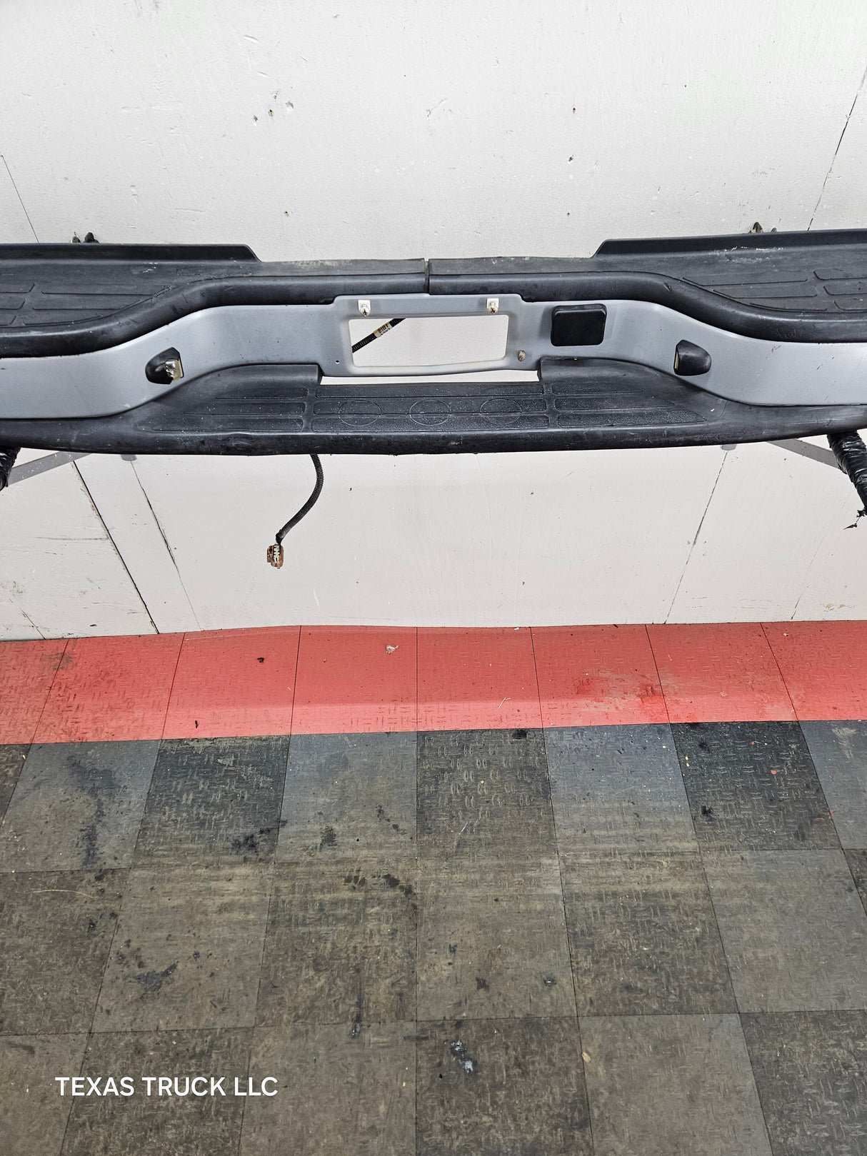 2001-2006 Chevrolet / GMC 2500 3500 HD Rear Bumper Texas Truck LLC