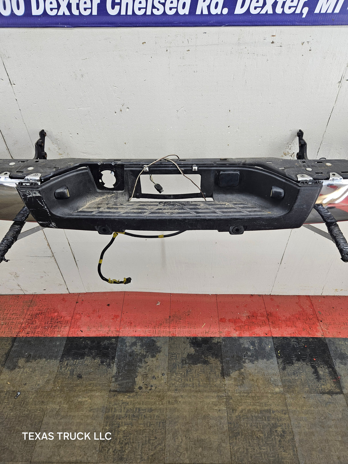 2011-2014 Chevrolet / GMC 2500 3500 HD Rear Bumper