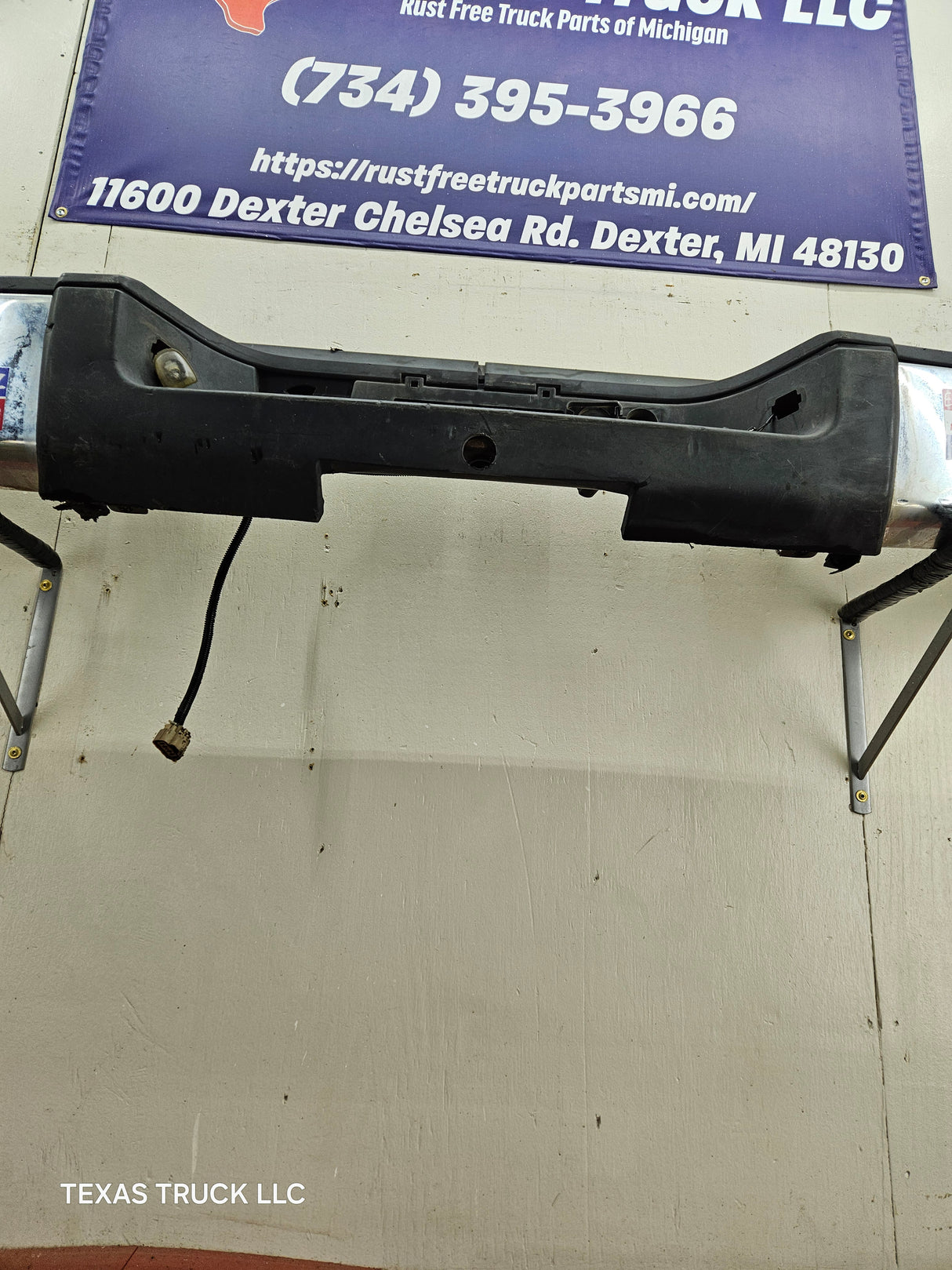 2007-2010 Chevrolet / GMC 2500 3500 HD Rear Bumper