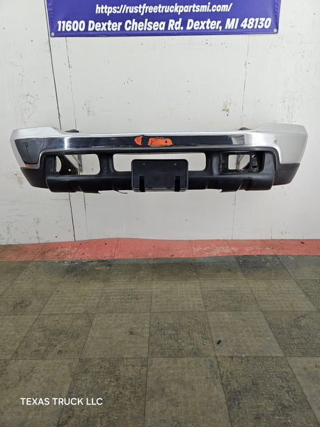 1999-2004 Ford Super Duty F250 F350 F450 F550 Front Bumper