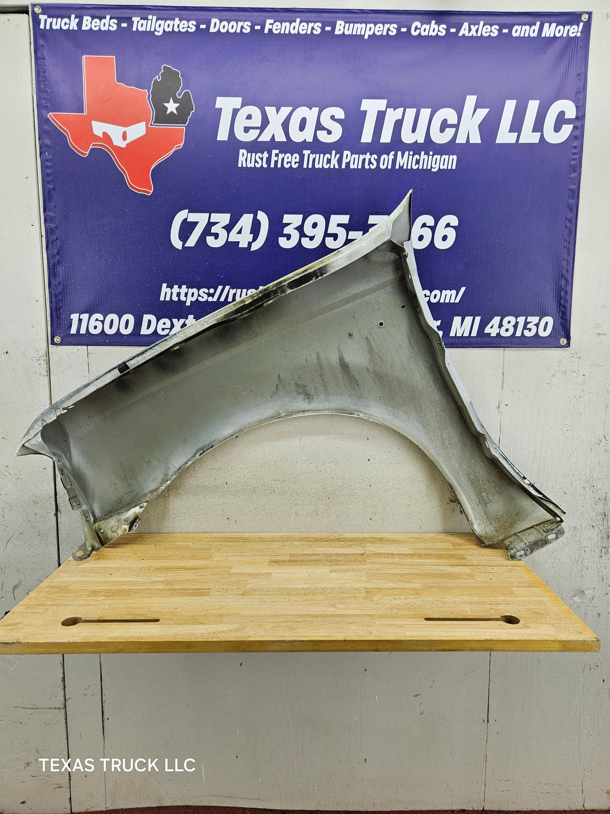 1999-2007 Ford Super Duty Fender RH F250 F350 F450 F550