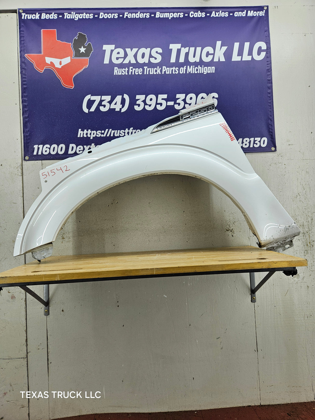 2011-2016 Ford Super Duty F250 F350 LH Driver Fender