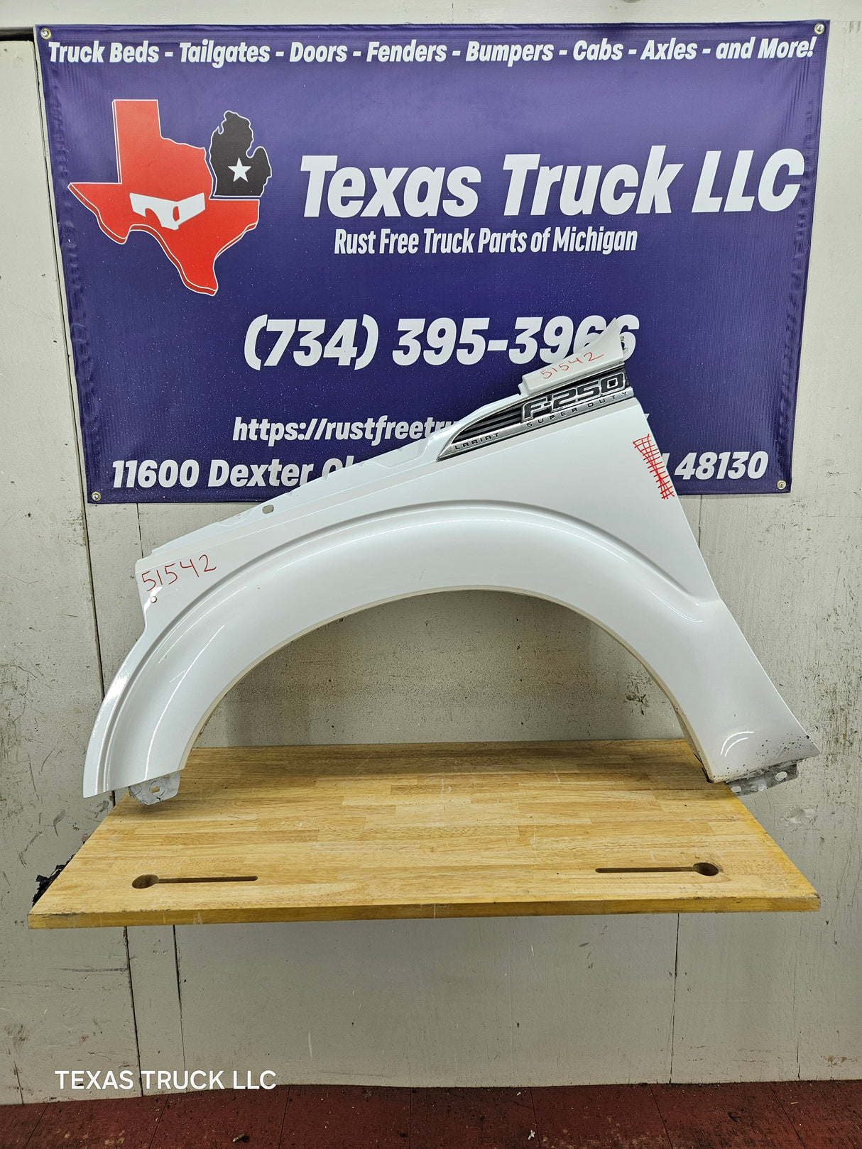 2011-2016 Ford Super Duty F250 F350 LH Driver Fender