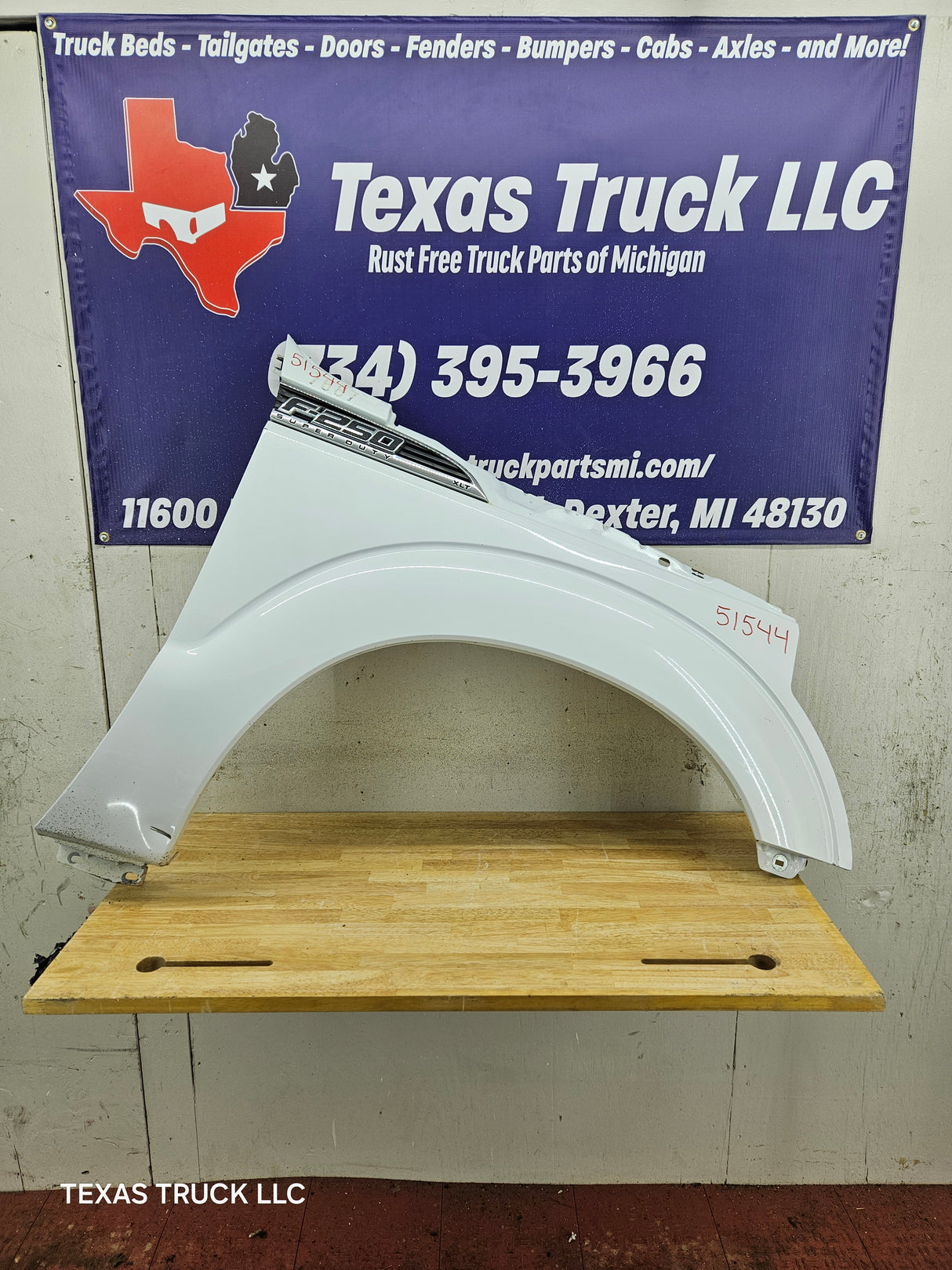 2011-2016 Ford Super Duty F250 F350 RH Passenger Fender