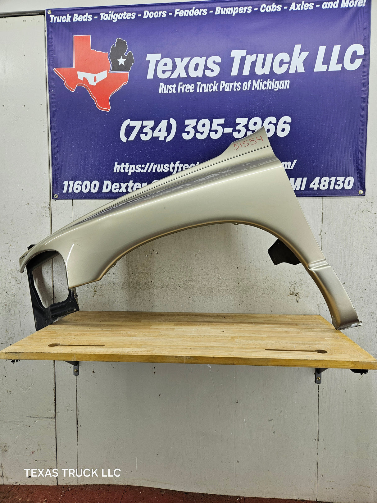 2003-2005 Dodge Ram 3rd Gen 1500 2500 3500 LH Driver Side Fender