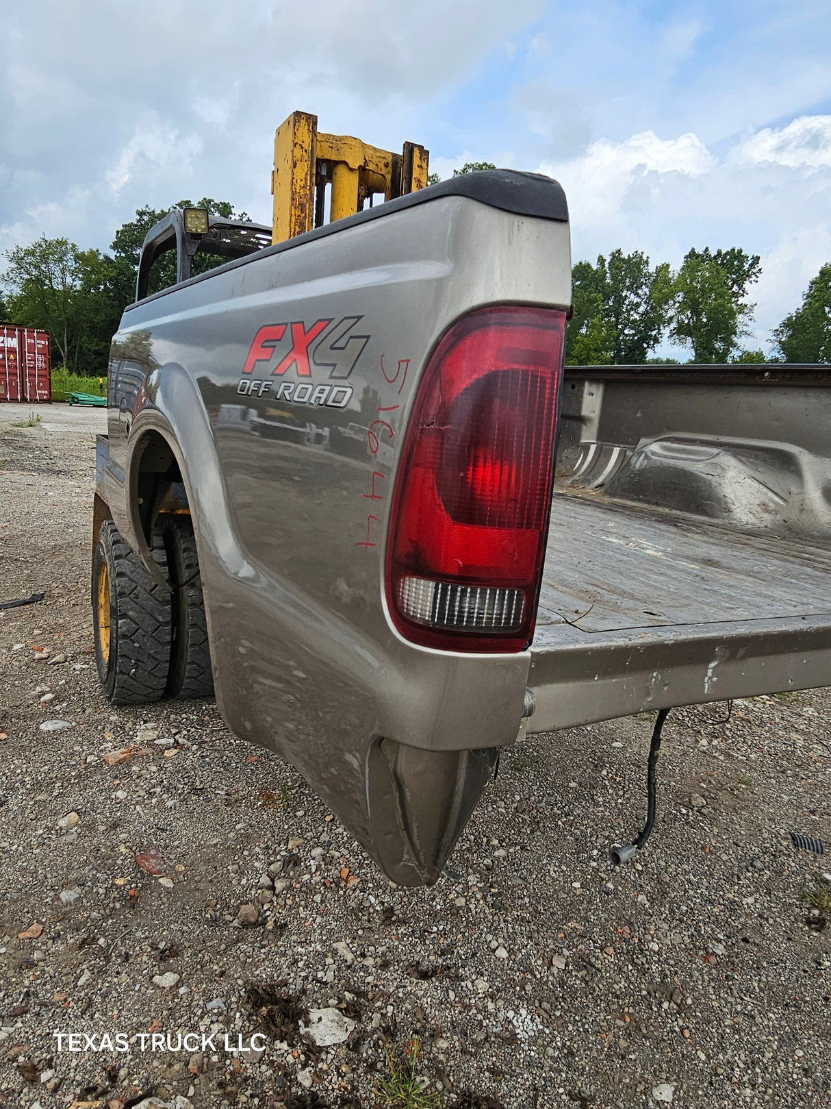 1999-2010 Ford F250 F350 Super Duty 6' 9" Short Bed