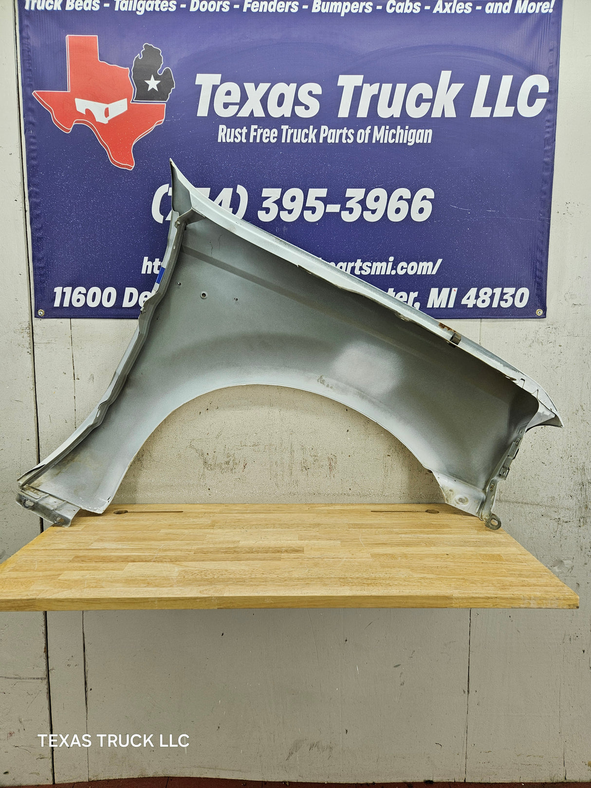 1999-2007 Ford Super Duty F250 F350 F450 F550 / Excursion LH Driver Side Fender