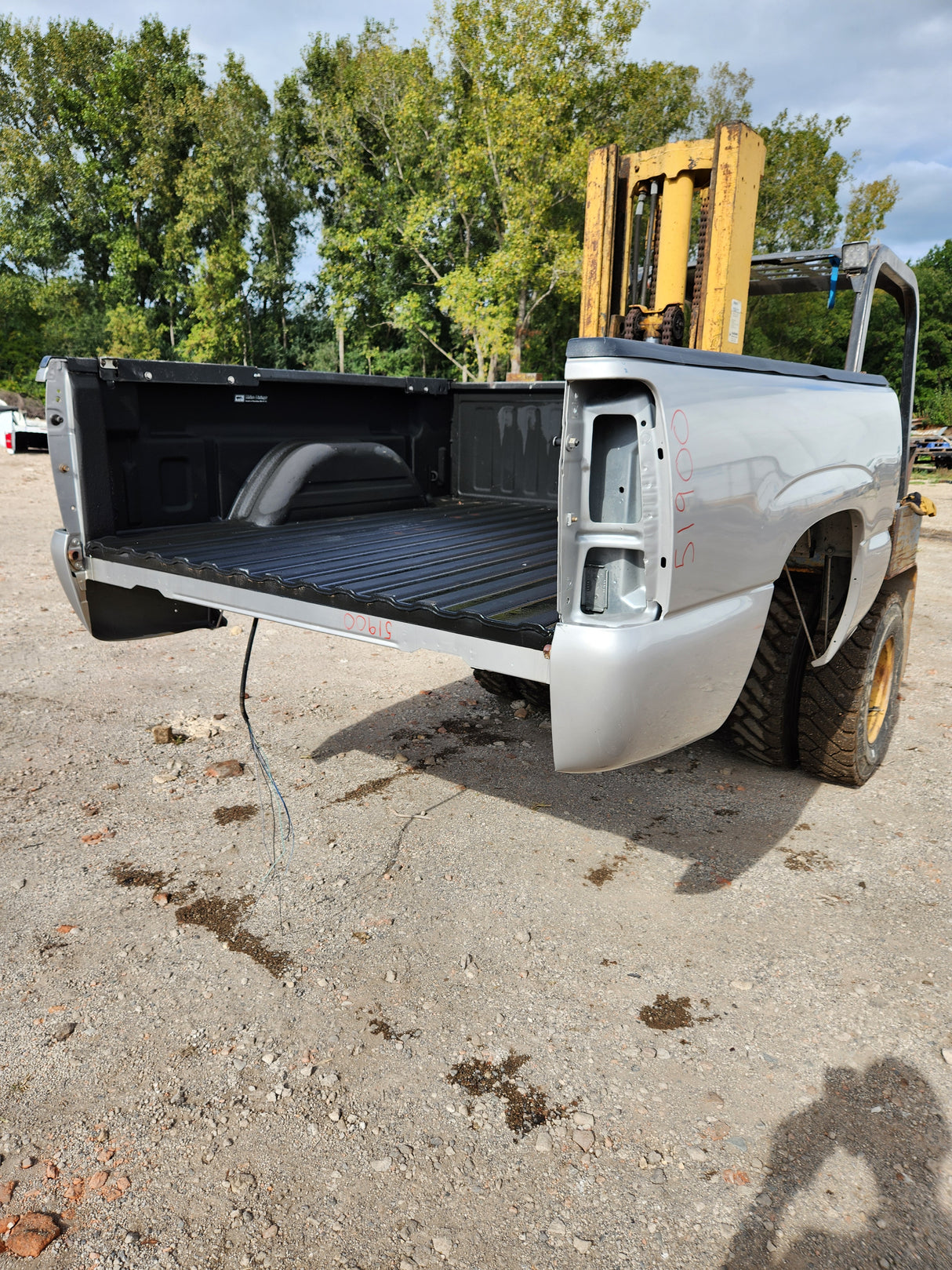 1999-2006 Chevrolet / GMC 1500 5' 8" Short Bed