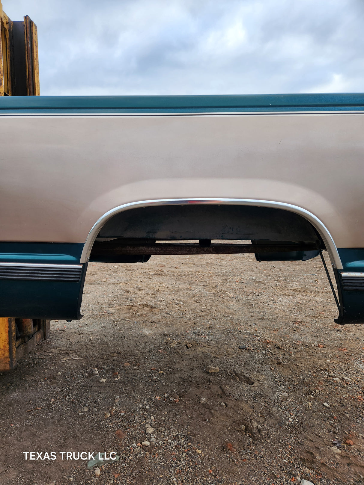 1988-1998 Chevrolet / GMC 1500 2500 3500 OBS 6' 6" Short Bed