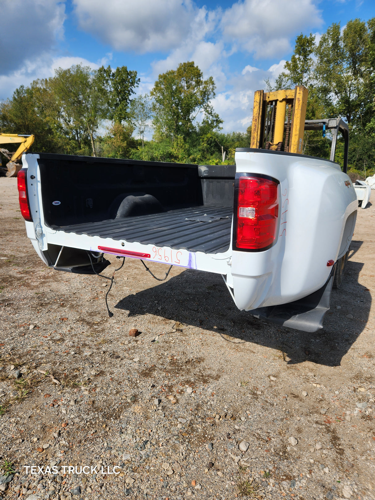 2014-2019 Chevrolet Silverado / GMC Sierra 3500 HD 8' Dually Bed