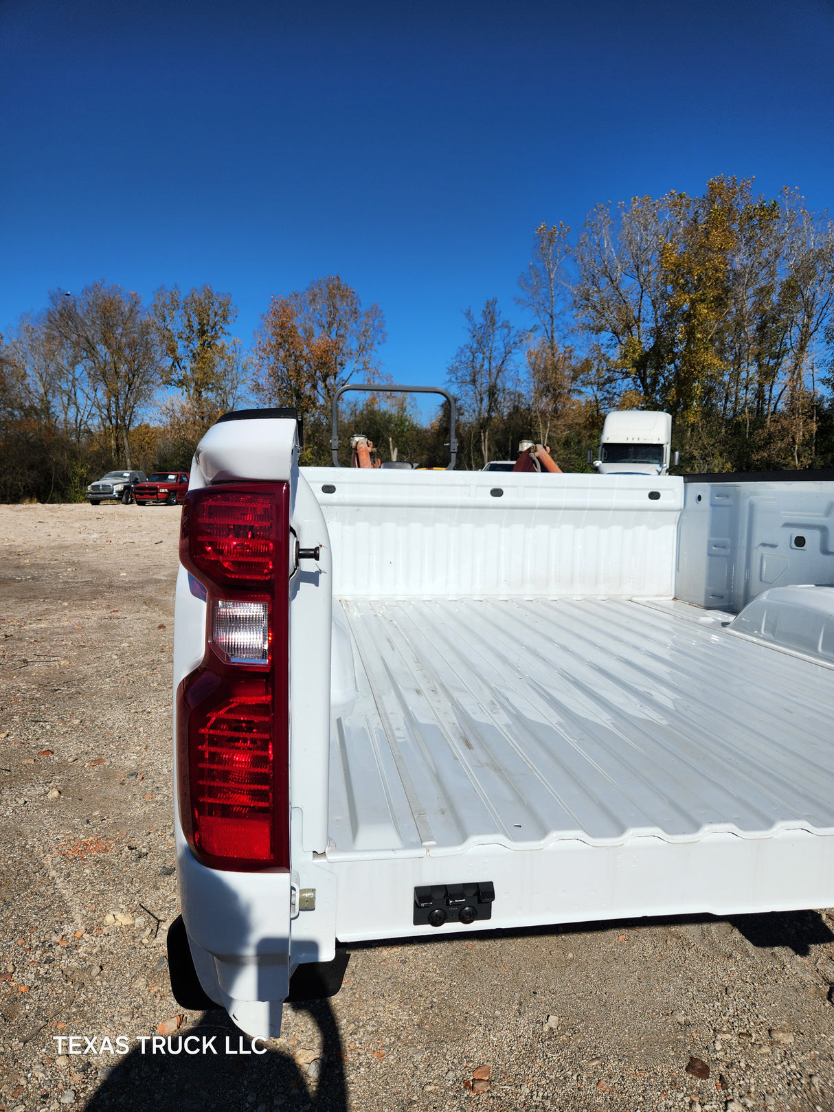 2019-2023 Chevrolet Silverado 2500HD 3500 HD 6' 6" Short Bed