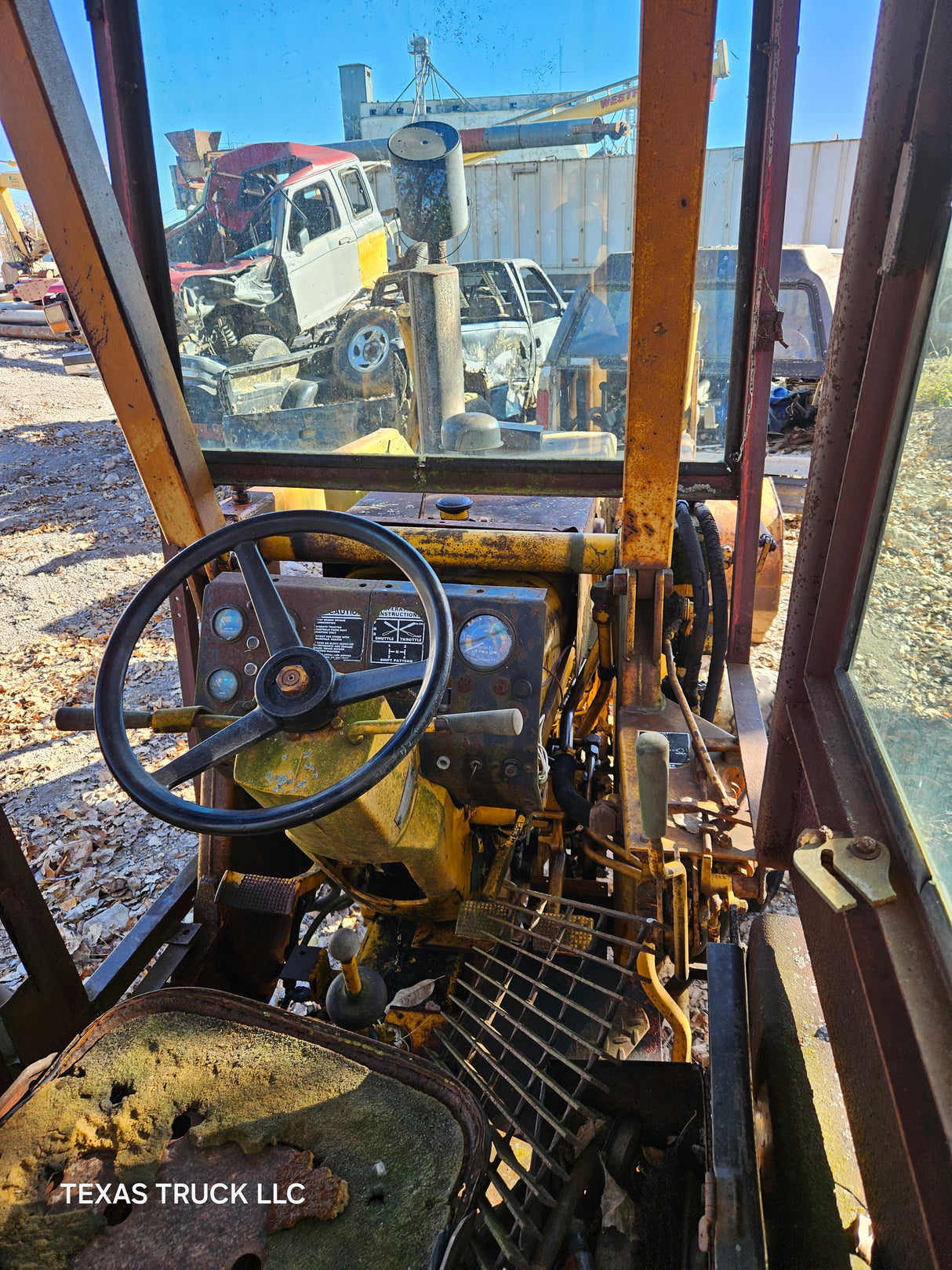 1971-1976 Case 580B Backhoe Construction King - FULL PART OUT