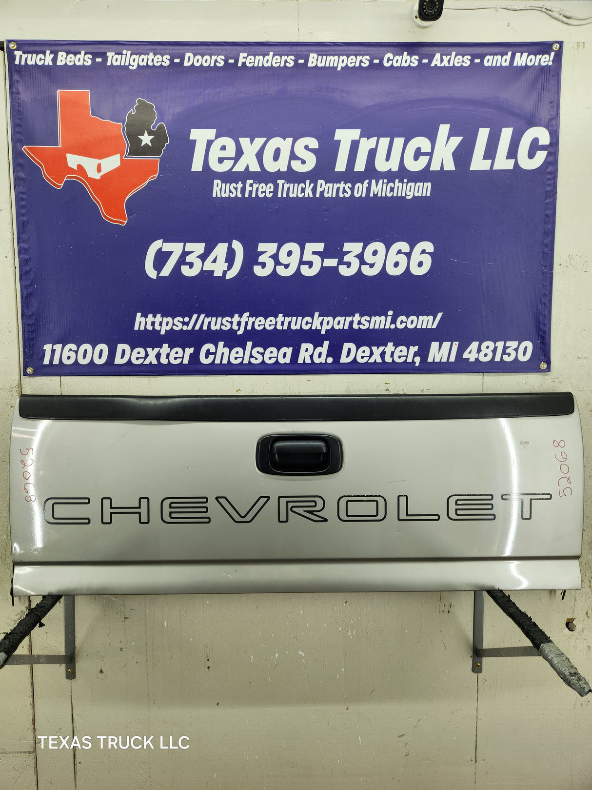 1999-2006 Chevrolet Silverado / GMC Sierra 1500 2500 3500 Tailgate