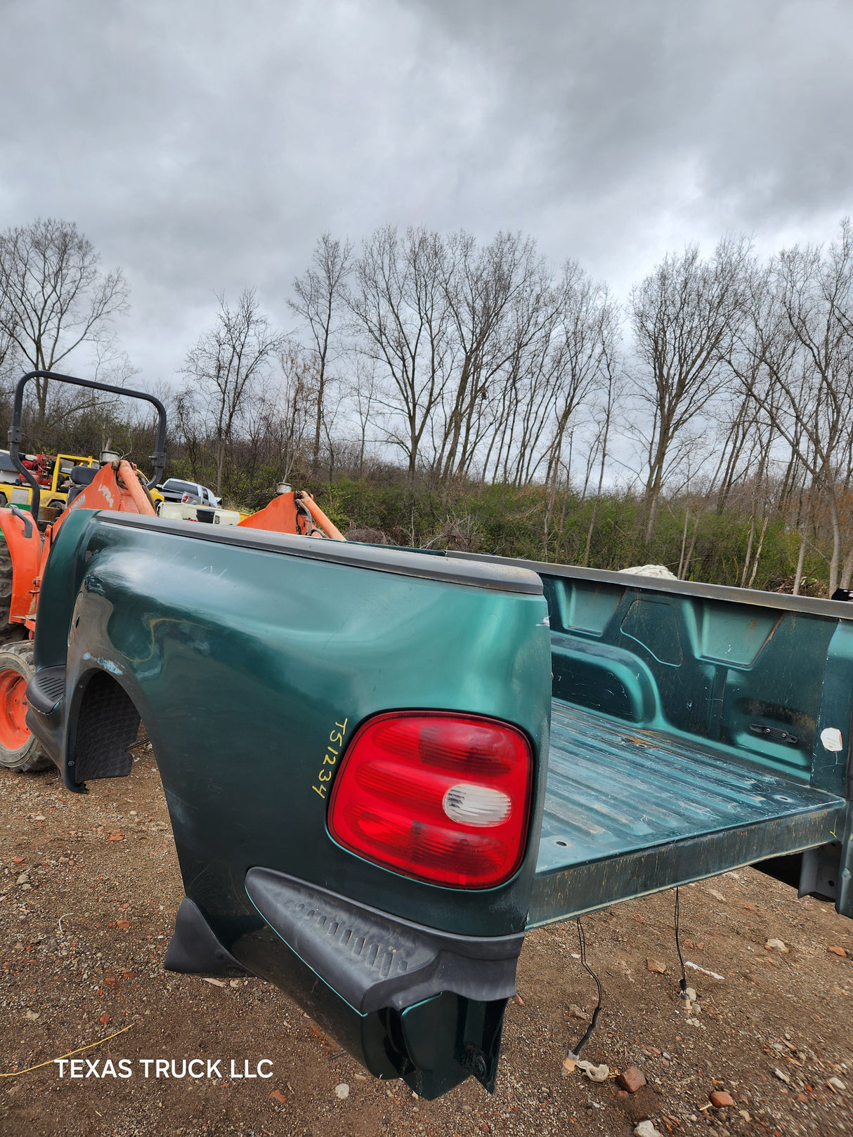 1997-2003 Ford F150 STEP SIDE 6' 6" Short Bed