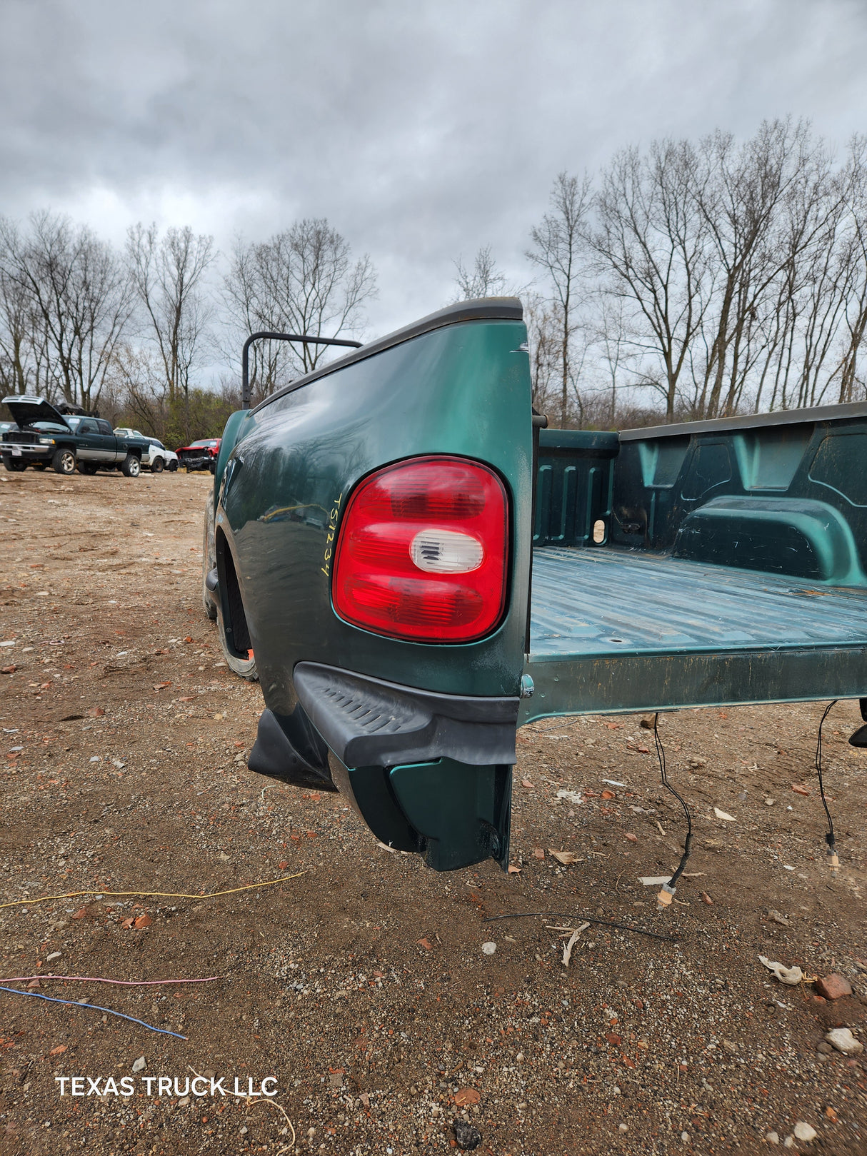 1997-2003 Ford F150 STEP SIDE 6' 6" Short Bed