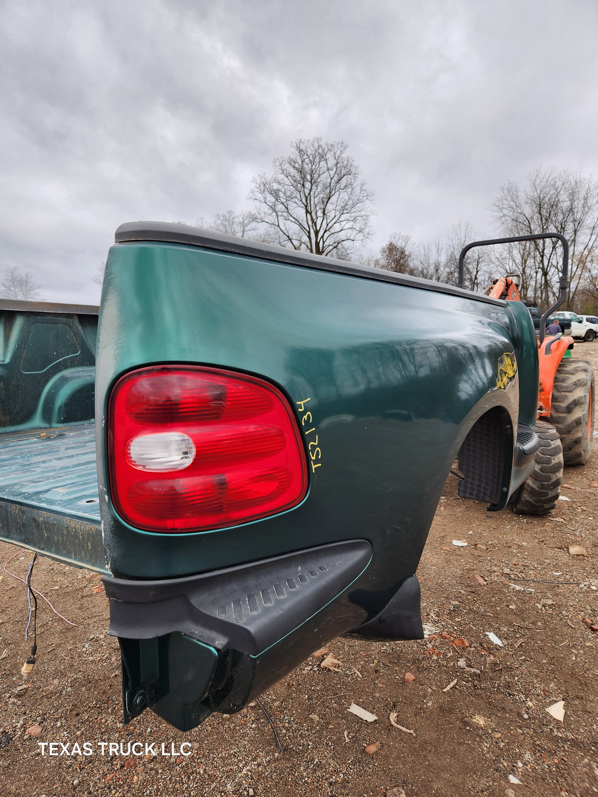 1997-2003 Ford F150 STEP SIDE 6' 6" Short Bed