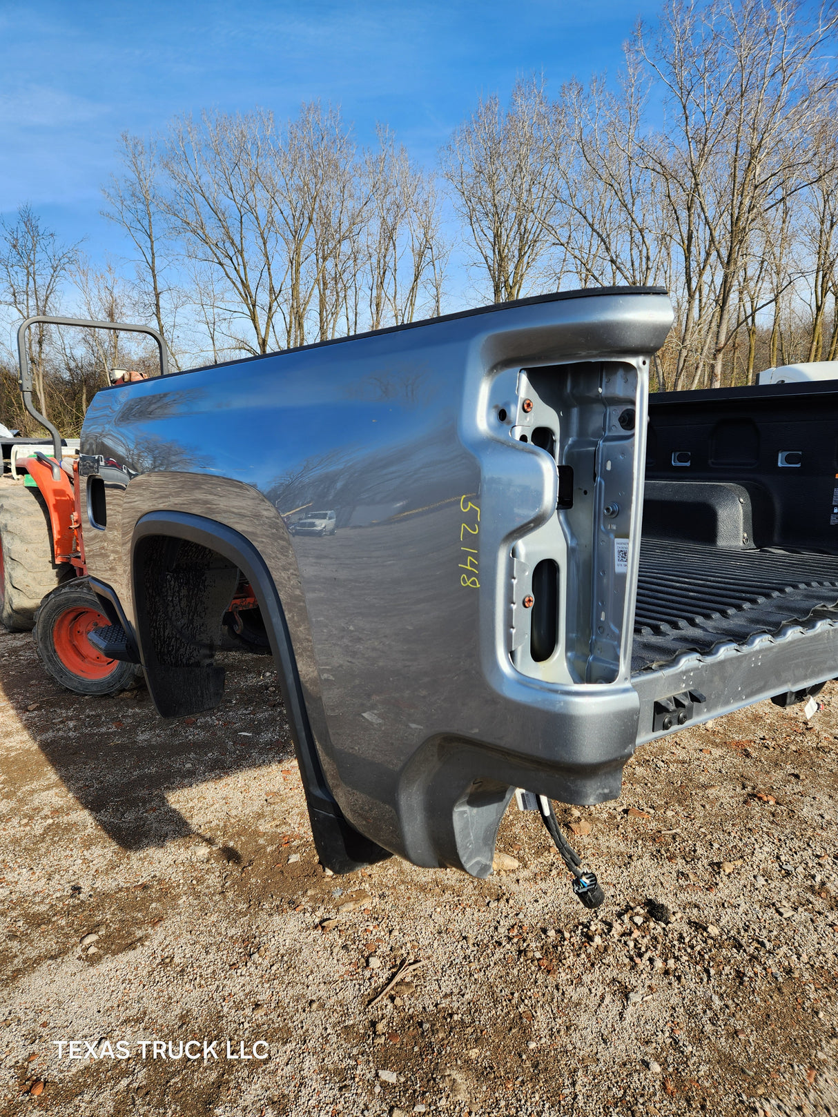 2019-2023 Chevrolet Silverado 2500HD 3500 HD 6' 6" Short Bed