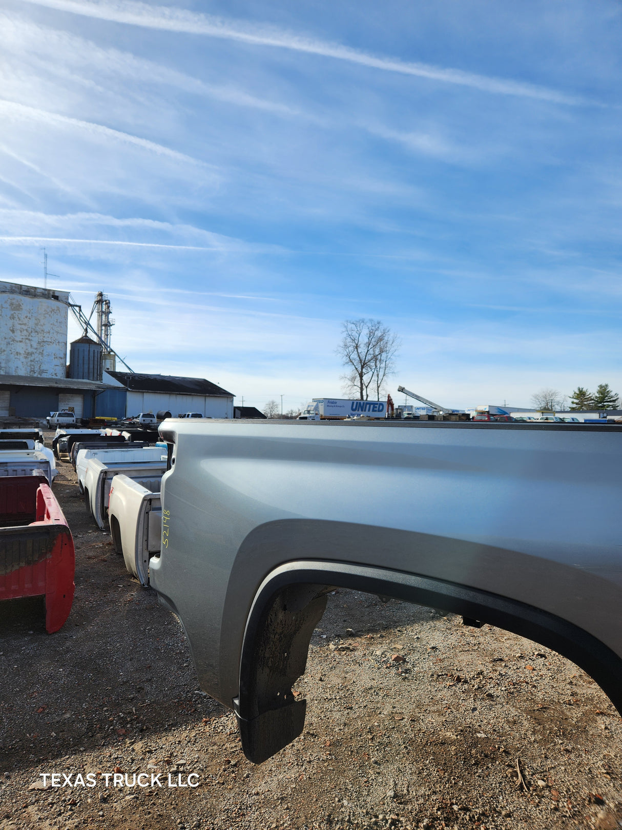 2019-2023 Chevrolet Silverado 2500HD 3500 HD 6' 6" Short Bed