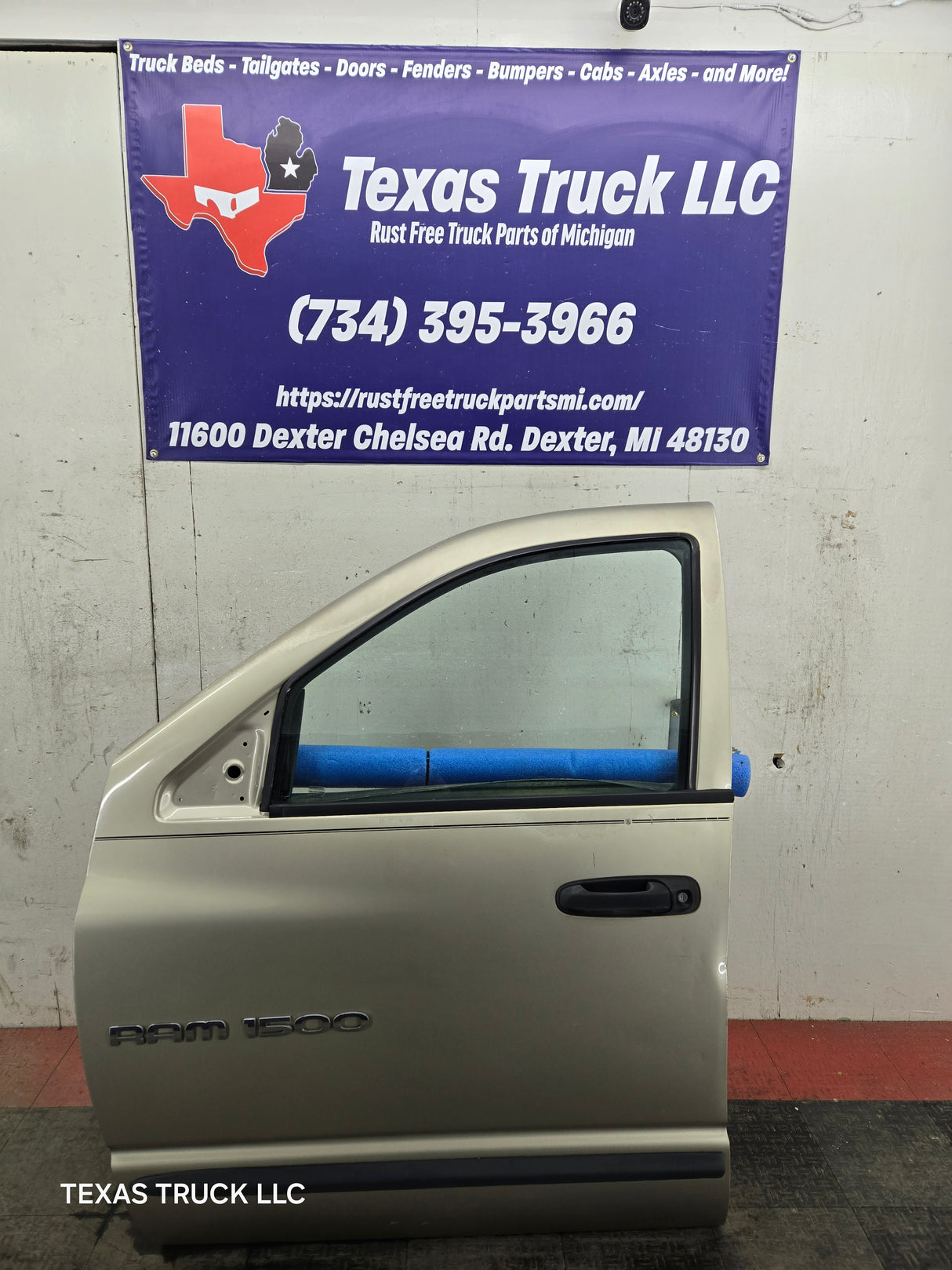 2003-2008 Dodge Ram 3rd Gen Driver Front Quad Cab Door 1500 2500 3500 4500 5500