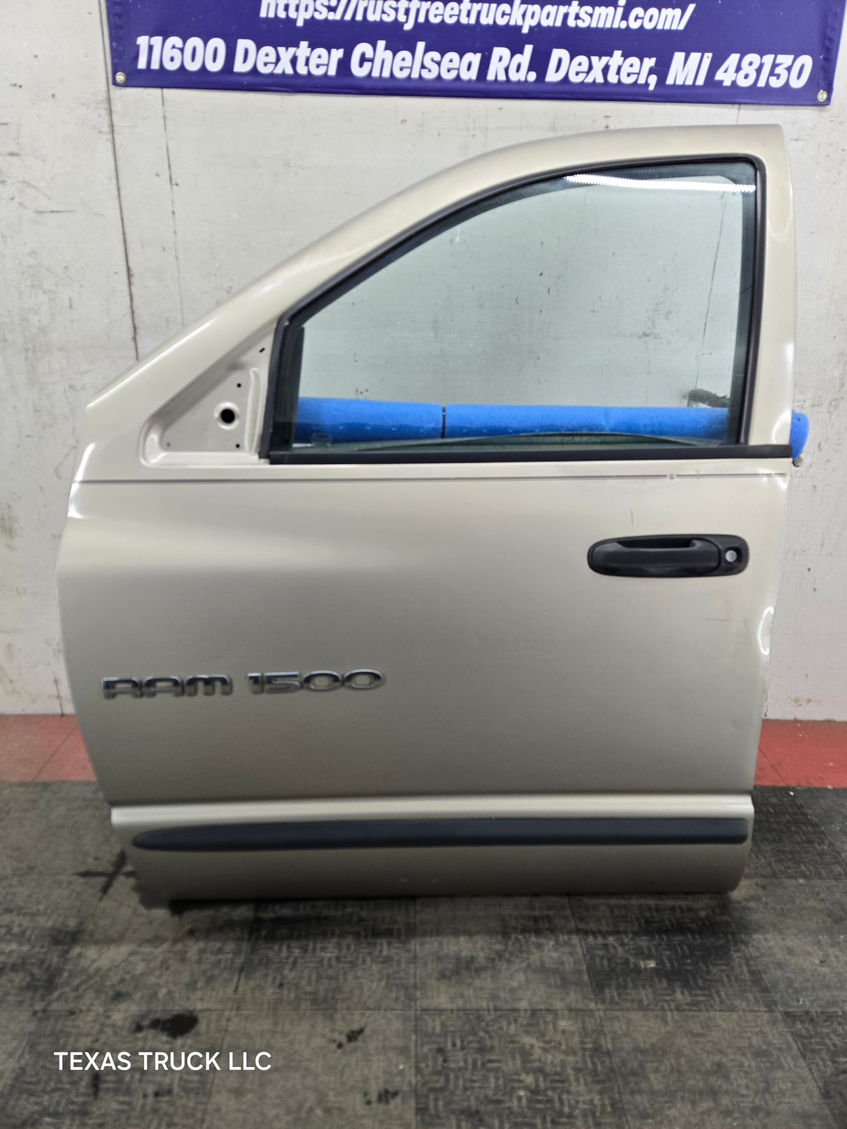 2003-2008 Dodge Ram 3rd Gen Driver Front Quad Cab Door 1500 2500 3500 4500 5500